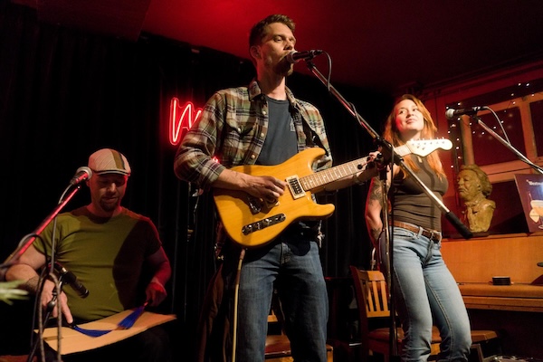 Dylan van Meurs, Zoë Smit en percussionist, foto Ronald Rietman
